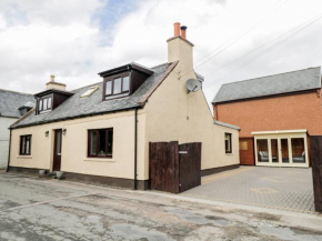 Maclean Cottage, Beauly